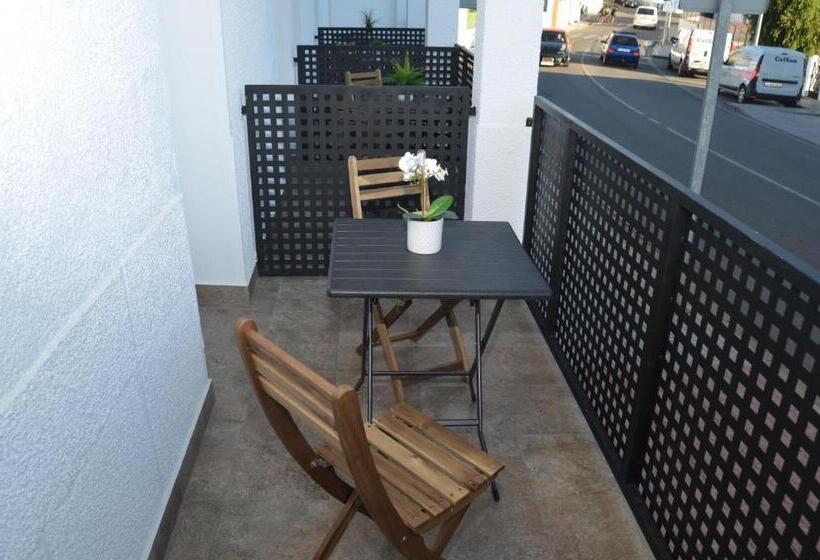 Номер Стандарт с Террасой, Jerez Hostel
