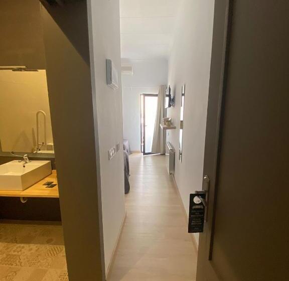 Номер Стандарт с Террасой, Jerez Hostel