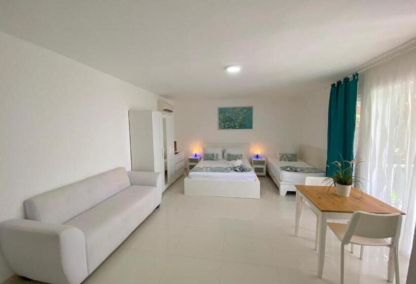 استودیو استاندارد با بالکن, Sol Caribe Suites   Playa Los Corales   Beach Club, Wifi, Swimming Pool