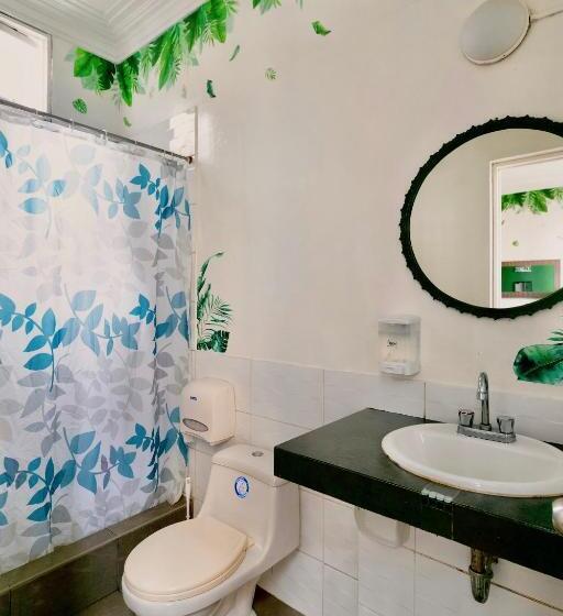 스탠다드 룸, The Secret Garden Hostel