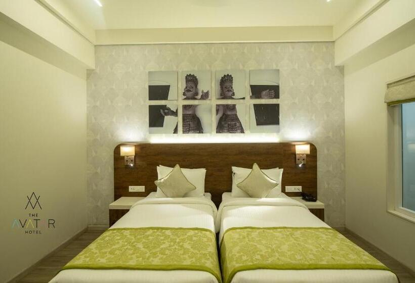 تختخواب در اتاق مشترک, The Avatar Hotel & Convention