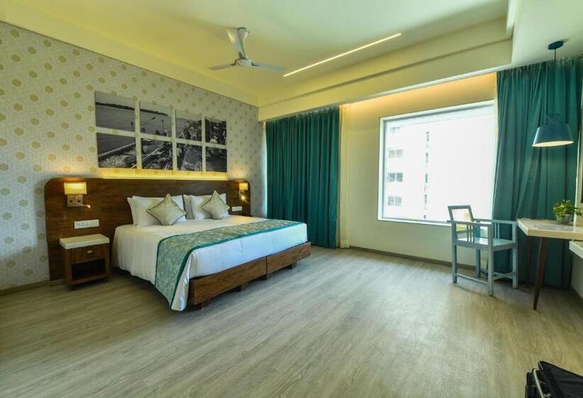 استودیوی استاندارد, The Avatar Hotel & Convention