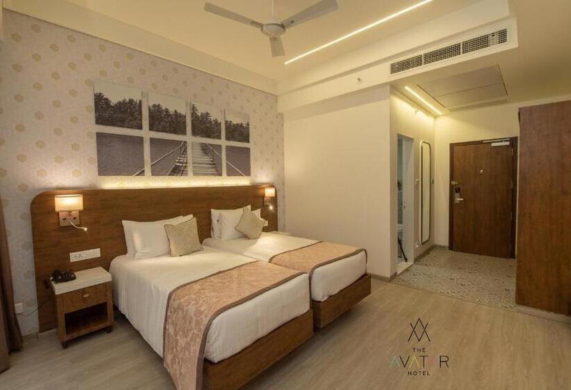 سوییت, The Avatar Hotel & Convention