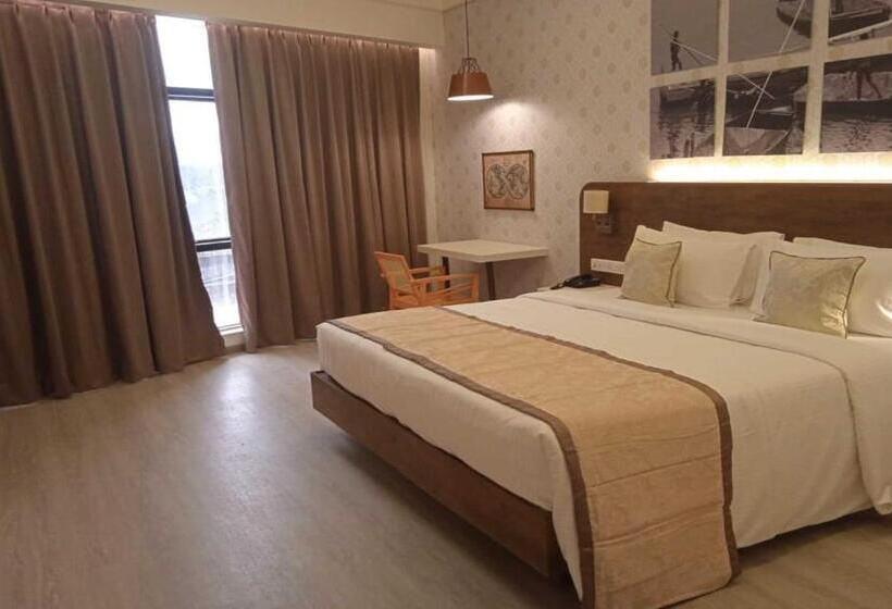 سوئیت پرزیدنت, The Avatar Hotel & Convention
