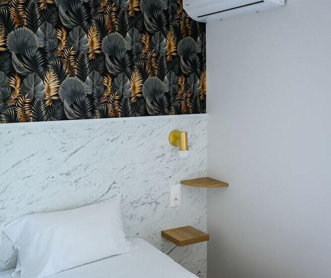 Номер Стандарт, Brit Hotel Essentiel Reims Taissy