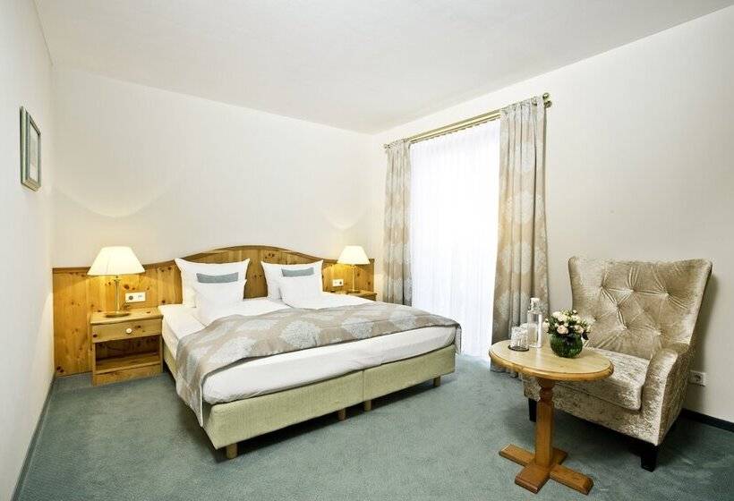 سوییت, Freisinger Hof