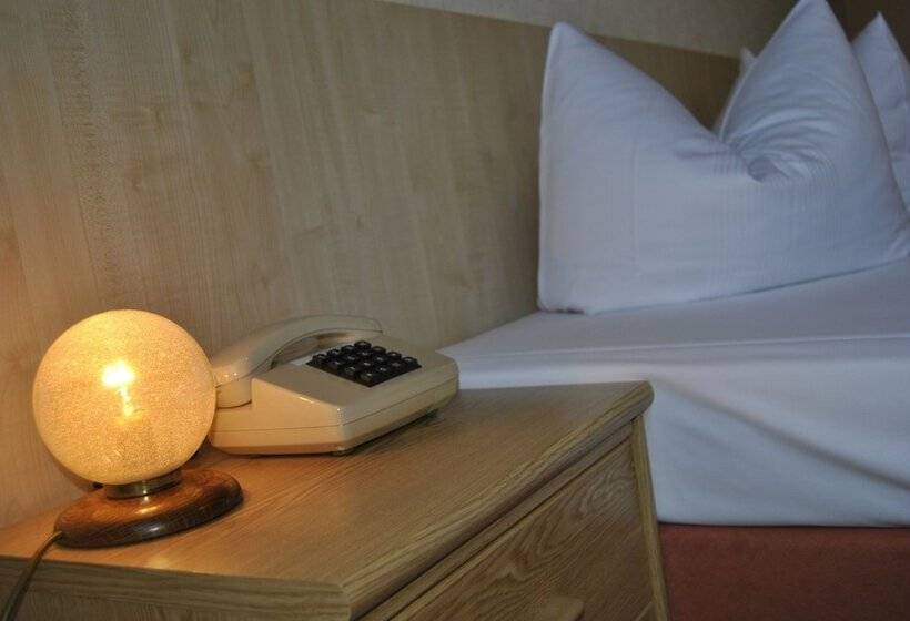 Quarto Estandar Individual, Heidenschanze