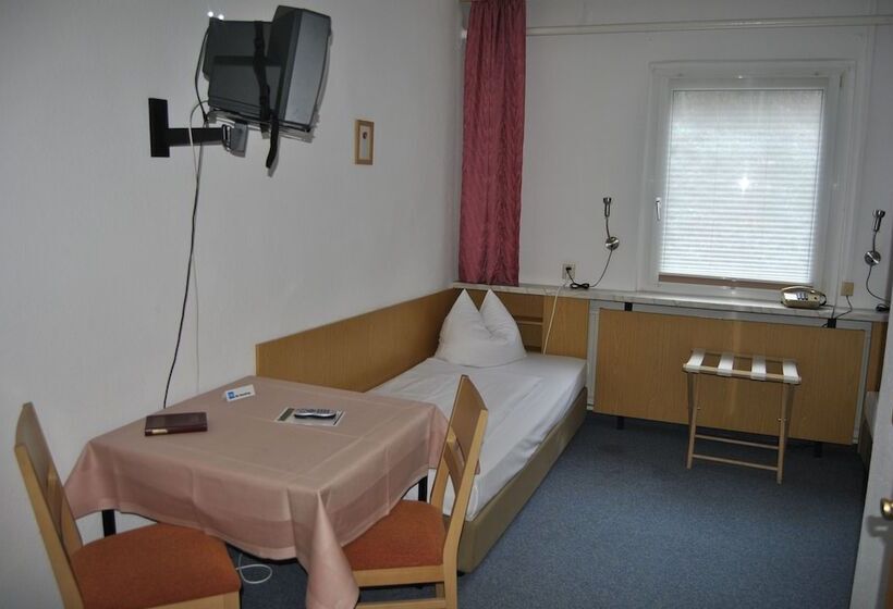 Quarto Estandar Individual, Heidenschanze