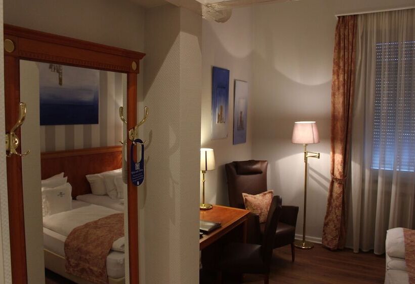 Номер Стандарт, Savoy Hannover