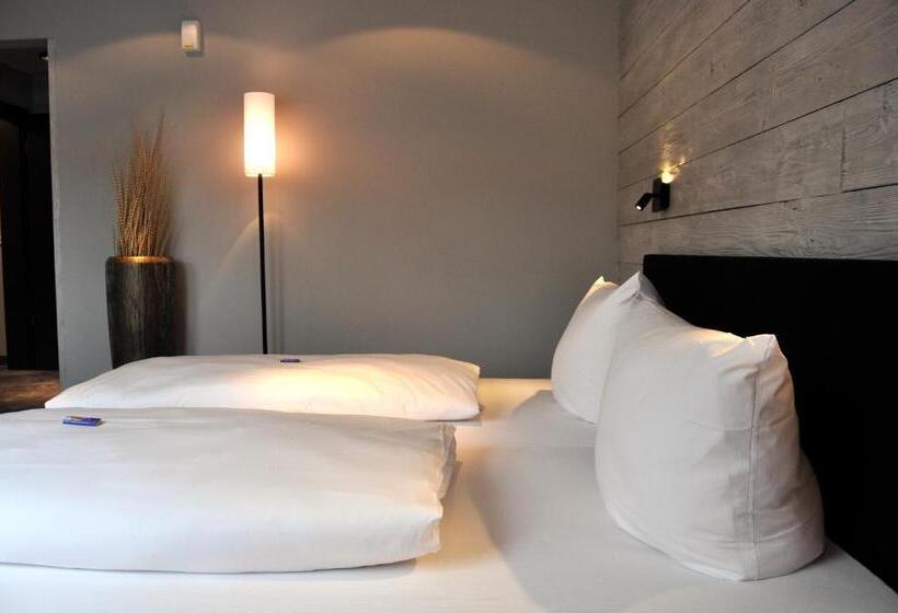 اتاق راحتی, Strandberg S Designhotel Viktoria