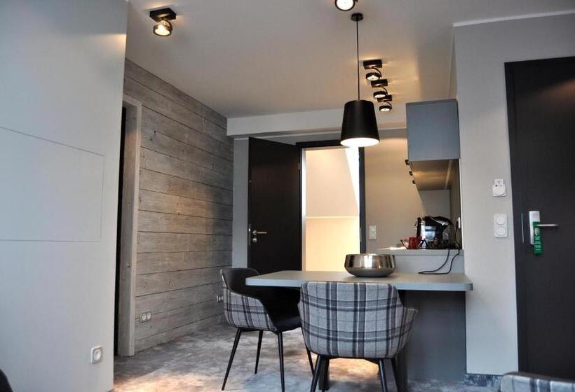 Полулюкс, Strandberg S Designhotel Viktoria