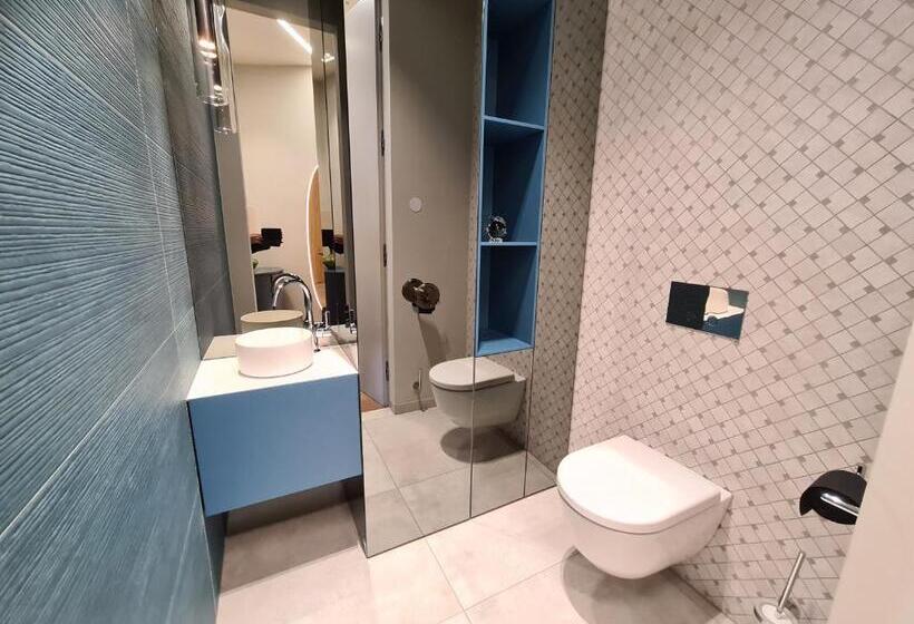 جناح سوبيريور, Suiten Aparthotel Aenea