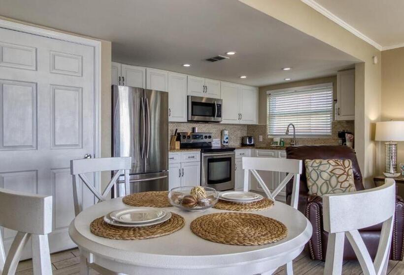 סוויטת 2 חדרי שינה, The New Hotel Collection Beachfront