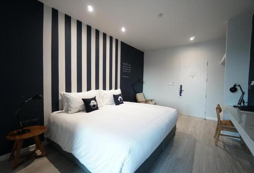 اتاق لوکس, Blu Monkey Hub And Hotel Chanthaburi