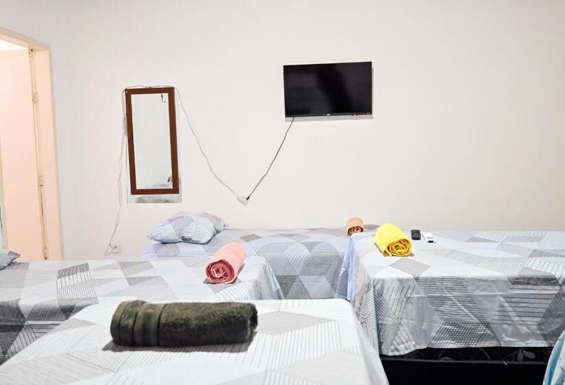 Family Suite, Hostel Mineiros