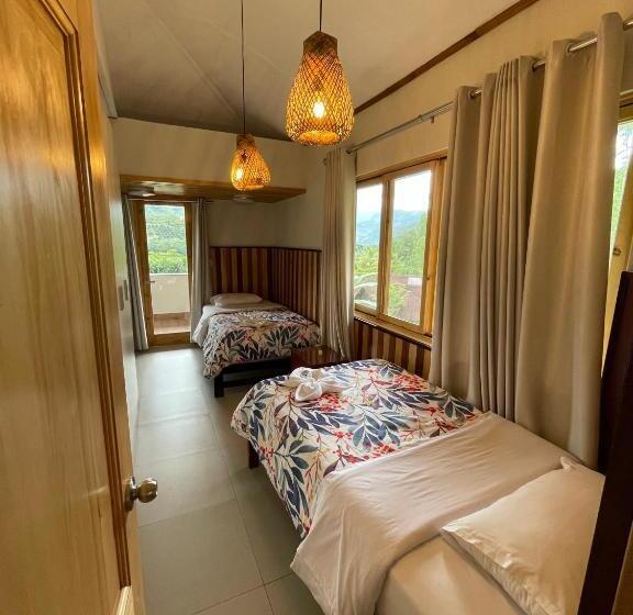 سوییت خانوادگی, Mercedes Lodge