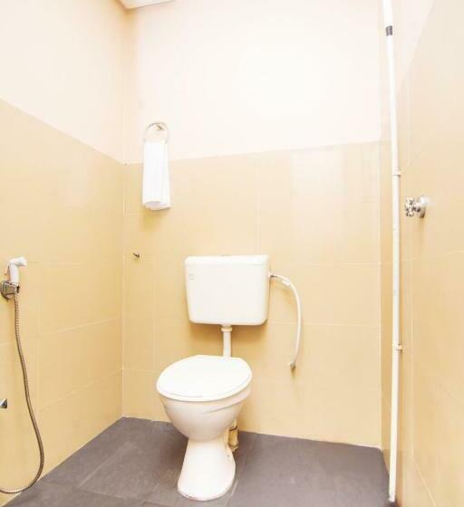 Номер Стандарт, Oyo 1224 Hotel Hajah Rohayah
