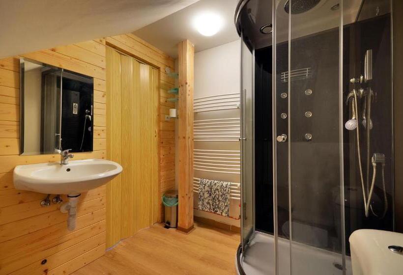 Номер Стандарт Трехместный, Penzion A Apartmány Skipark Hraběšice