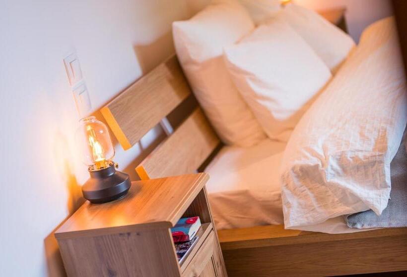 Номер Deluxe, Casa Din Plai