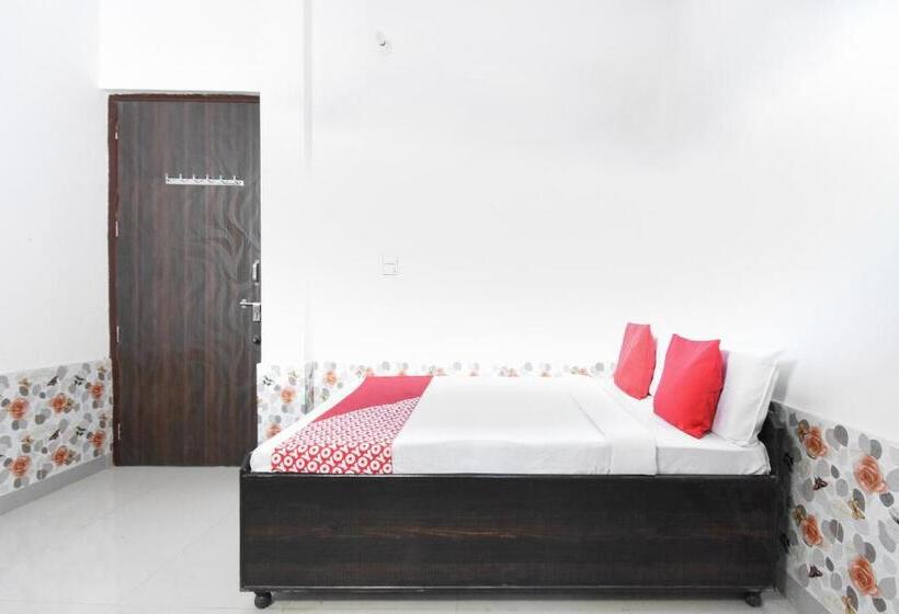 Одноместный Номер Basic, Oyo 49899 Pardeep Palace