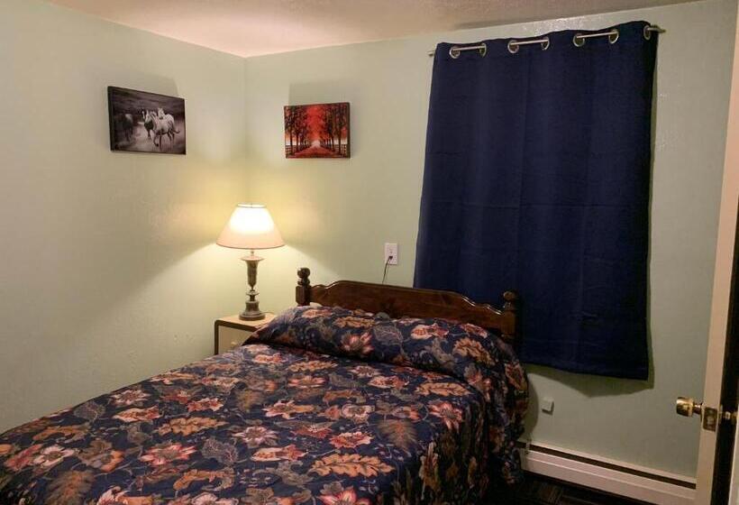 Номер Economy, Tour Inn Motel