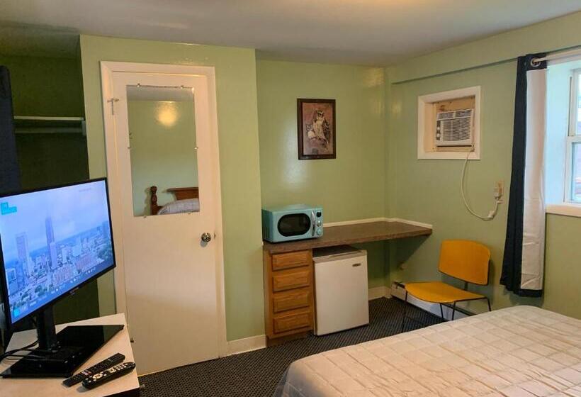 Номер Стандарт, Tour Inn Motel