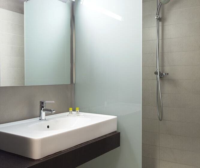 اتاق استاندارد, B&b Hotel Milano Monza