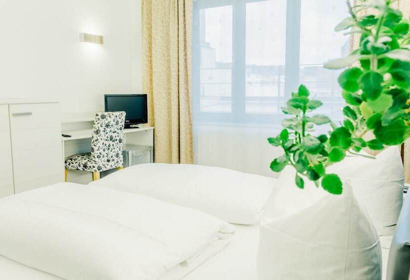 Номер Стандарт, Fair Hotel Mönchengladbach