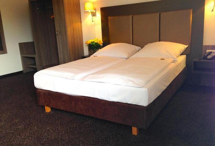 اتاق استاندارد, City Hotel Wiesbaden