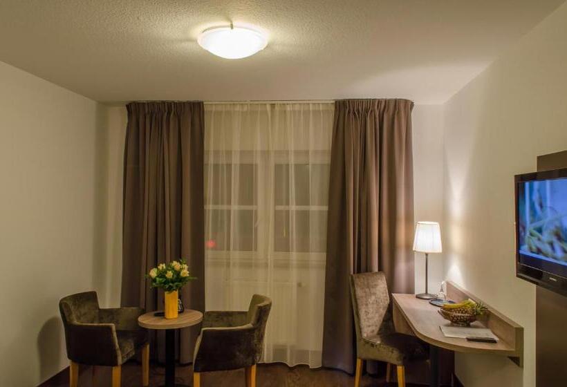 اتاق استاندارد, City Hotel Wiesbaden