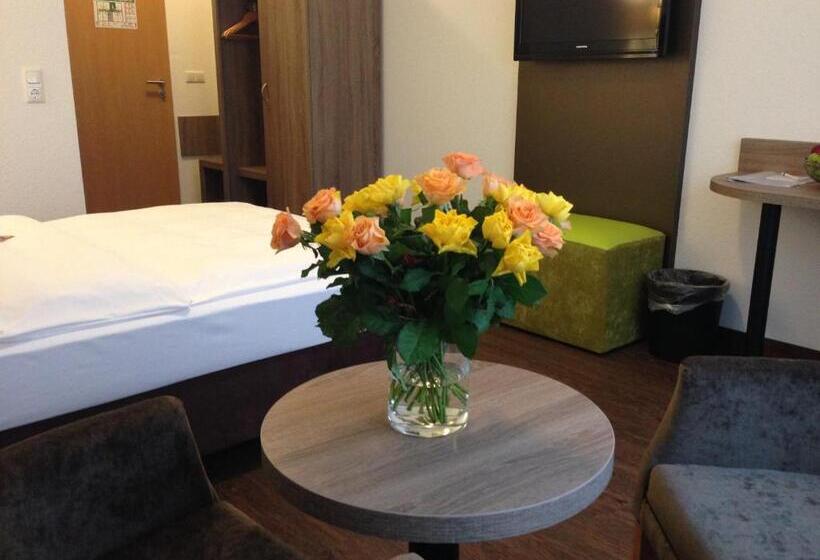 اتاق خانوادگی, City Hotel Wiesbaden