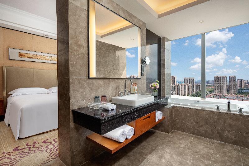 高级客房, Crowne Plaza Huizhou, An Ihg
