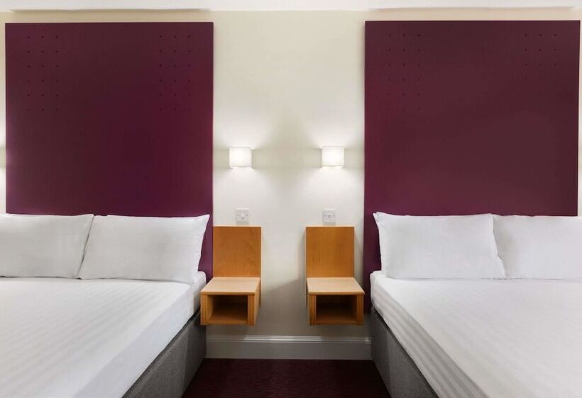 Номер Стандарт 2 Двуспальные Кровати, Days Inn Maidstone