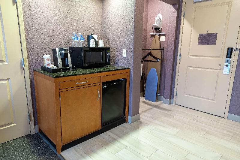 Habitació Estàndard Llit King, Hilton Garden Inn Des Moines West