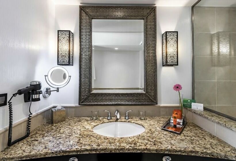 اتاق لوکس با چشم‌انداز استخر, Mazagan Beach & Golf Resort