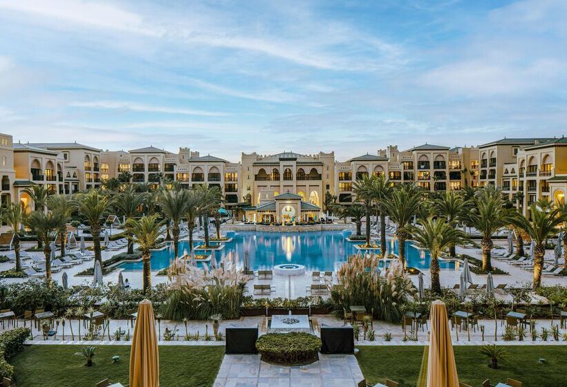 اتاق لوکس با چشم‌انداز استخر, Mazagan Beach & Golf Resort