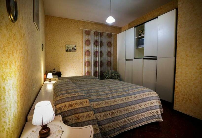 Номер Стандарт, Agriturismo Il Poggetto