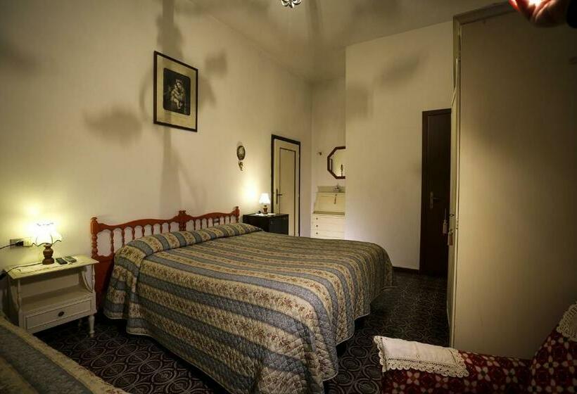 Номер Стандарт, Agriturismo Il Poggetto