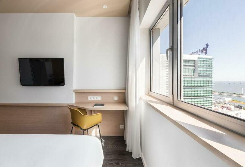 Номер Deluxe, Ikonik Lisboa