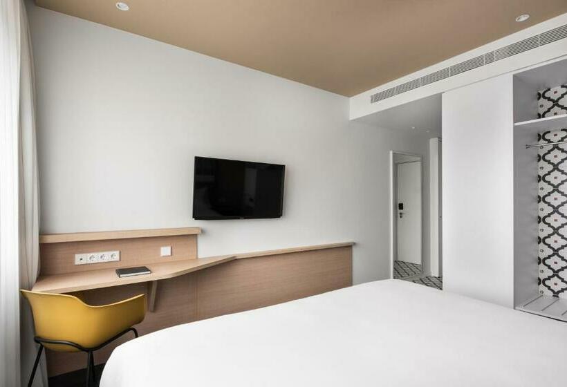 Номер Deluxe, Ikonik Lisboa