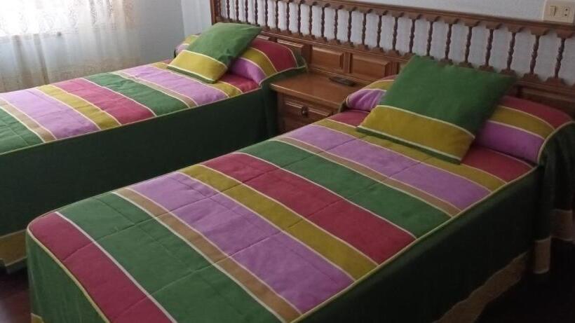 Номер Стандарт, Casanova Hostal Restaurante