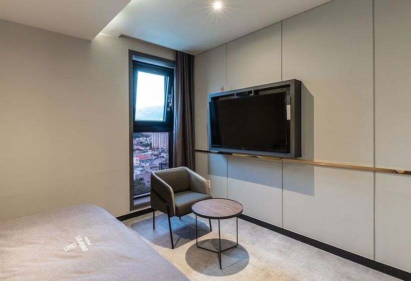 Номер Deluxe, Brown Dot Hotel Jeonggwan