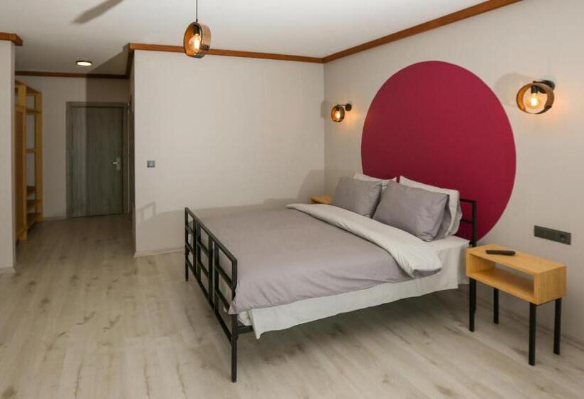 Номер Стандарт Вид на Горы, İspendam Tess Otel