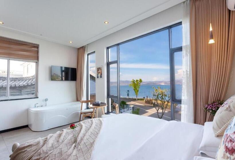 اتاق استاندارد با تخت بزرگ, Blue Sea