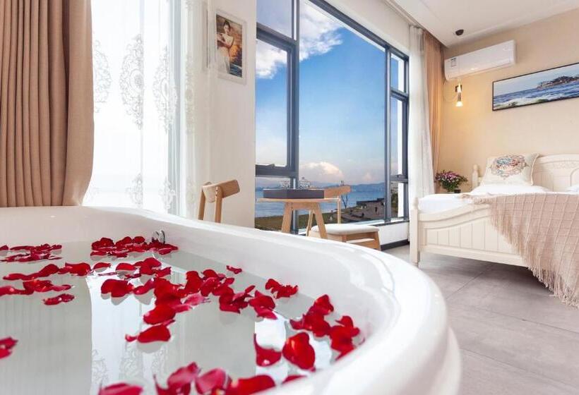 اتاق استاندارد با تخت بزرگ, Blue Sea