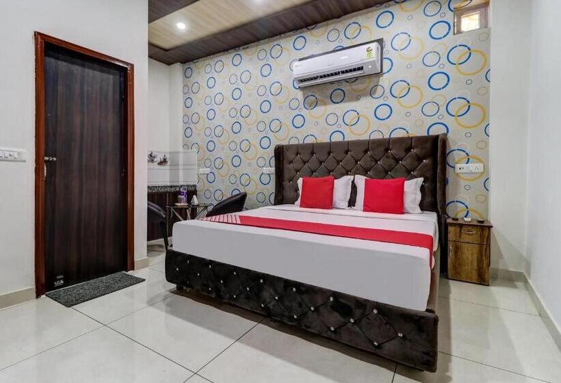 Cameră Triplă Clasică, Oyo 81954 K7 Regency