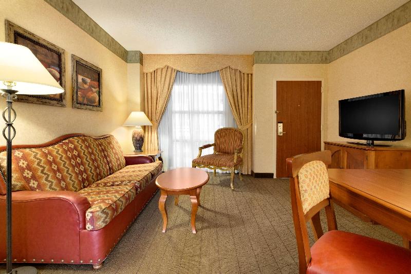 Люкс Премиум, Embassy Suites By Hilton Albuquerque