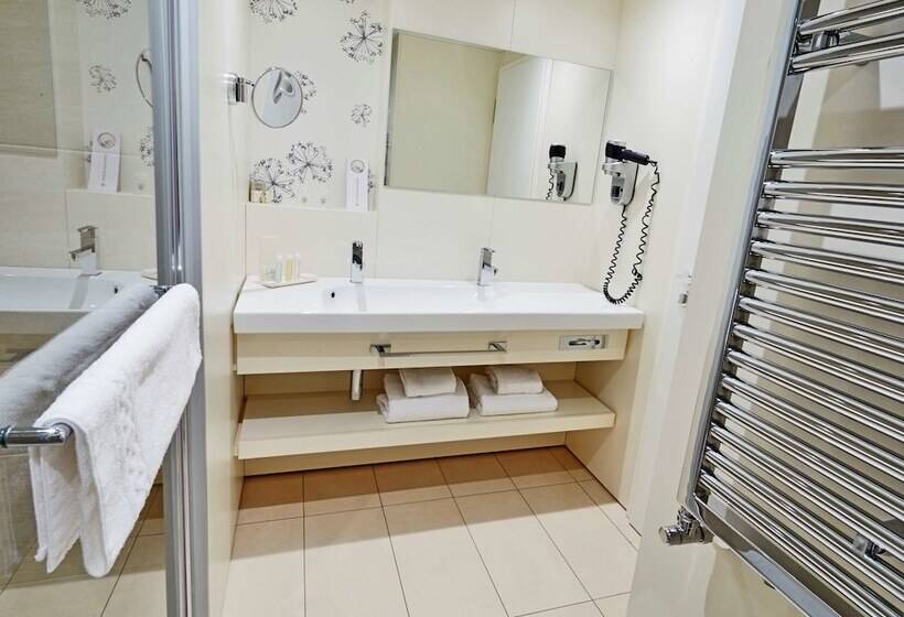 اتاق سوپریور, Golden Tulip Amnéville   Hôtel Spa & Casino