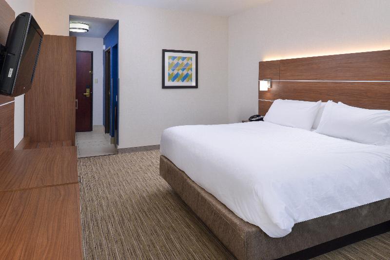 اتاق استاندارد با تخت بزرگ, Holiday Inn Express Hotel & Suites Abilene Mall South, An Ihg