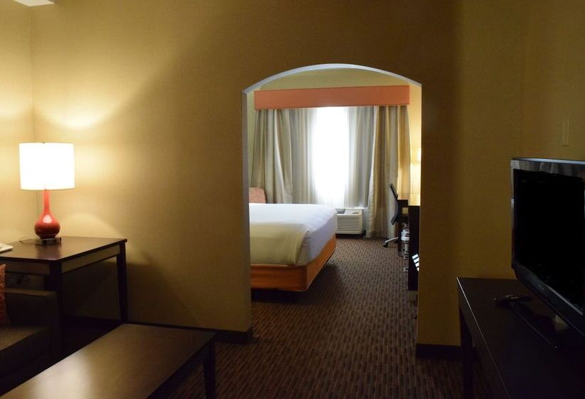 Номер Стандарт, Holiday Inn Express Hotel & Suites Watertown   Thousand Islands, An Ihg
